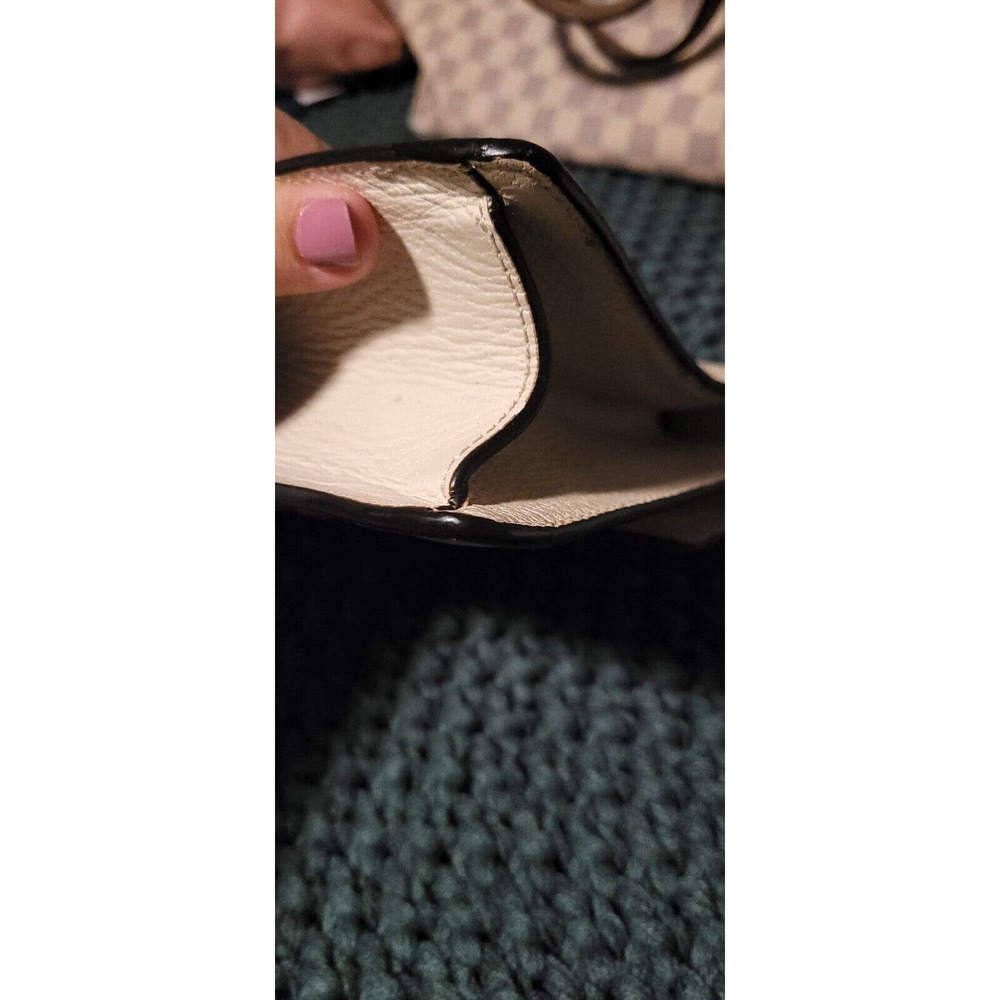 Authenticated‎ Gucci Small Bee Star Sylvie Crossbody White Calf Leather Bag - Picture 5 of 16